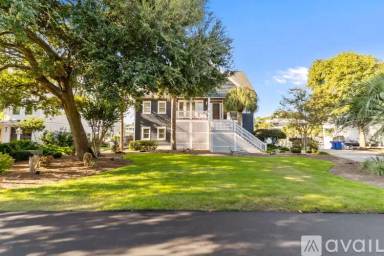 Main picture of 213 Gazebo Ct