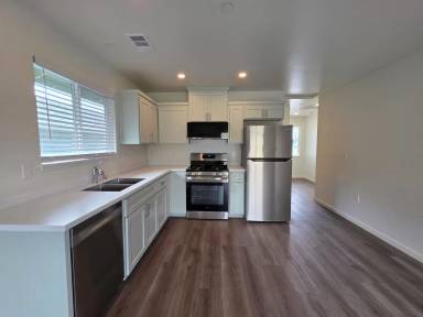 Main picture of 1130 Sun Rd