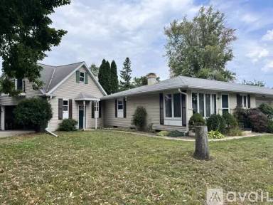 Main picture of 405 Steven St