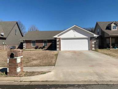 Main picture of 14891 S 281st East Ave
