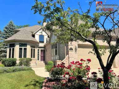 Main picture of 8619 S Country Club Dr