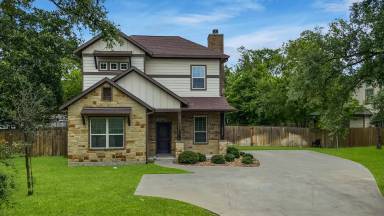 Main picture of 1301 Foster Ave
