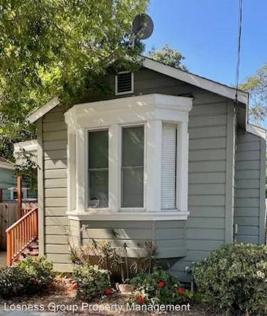 Main picture of 333 N 4th St