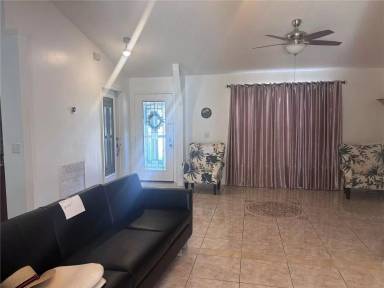 Main picture of 977 Alsace Dr
