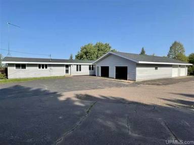 Main picture of N11164 Lookout Ln