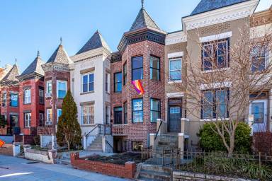 Main picture of 2805 11th St NW