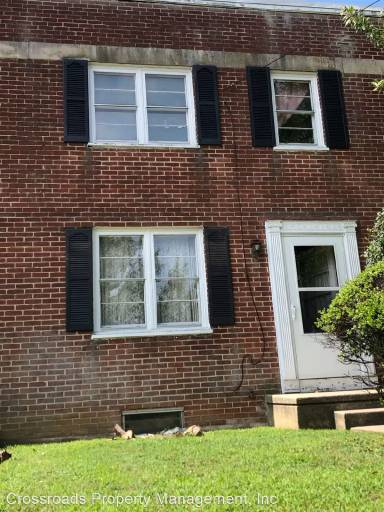 Main picture of 320 Euclid Ave