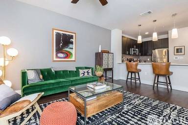 Main picture of 1414 Waterloo Shore Ln