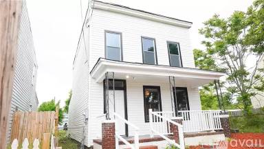 Main picture of 1818 N 30th St