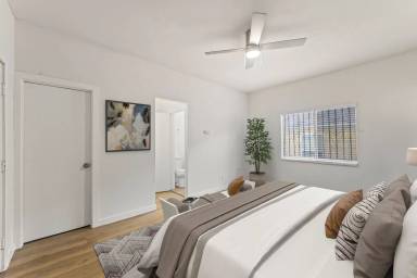 Main picture of 182 W Vernon Ave
