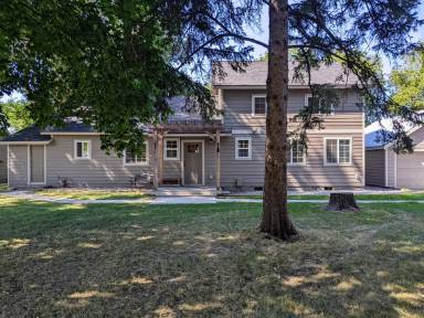 Main picture of 47 Trumbull Ridge Rd