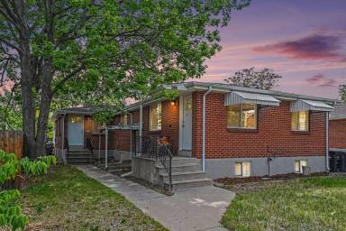 Main picture of 4134 Zuni St