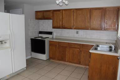 Main picture of 857 Oakland Park Ave