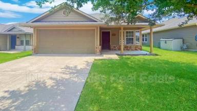 Main picture of 1014 Crested Point Dr