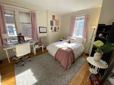 Main picture of 49 Egmont St