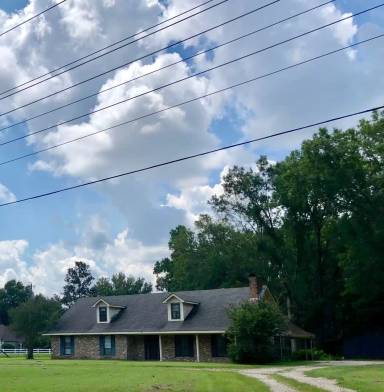 Main picture of 9240 Lockhart Rd