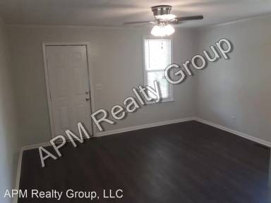 Main picture of 811 Violet St