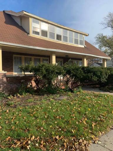 Main picture of 1703 Auburn St
