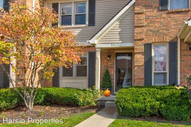 Main picture of 5262 Meadowknoll Ln