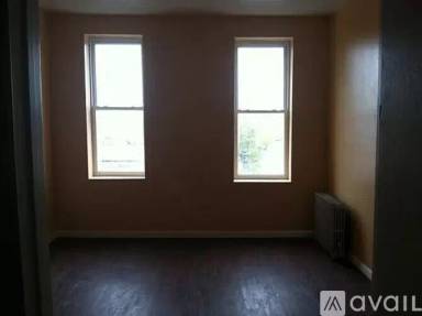 Main picture of 42 Wilson Ave
