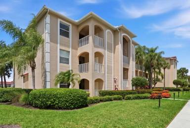 Main picture of 2730 Cypress Trace Cir