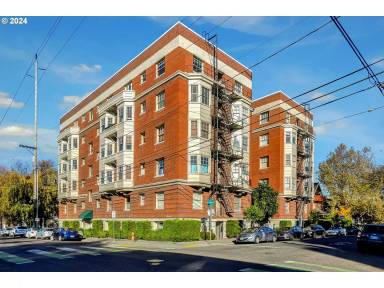 Main picture of 2083 NW Johnson St