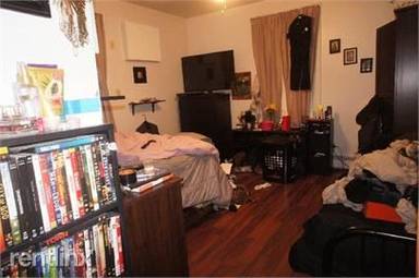 Main picture of 414 Western Ave