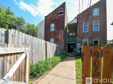 Main picture of 905 Park Ave