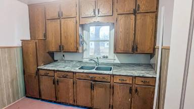 Main picture of 126 Hope Ave