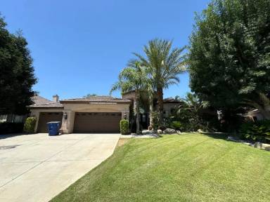 Main picture of 8904 Bridget Leigh Way