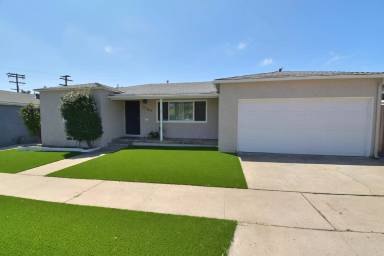Main picture of 5265 Krenning St