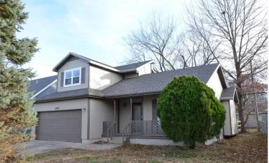 Main picture of 404 E Pace Ct
