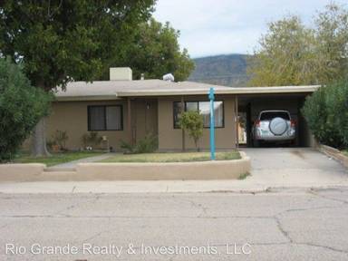 Main picture of 800 College Ave