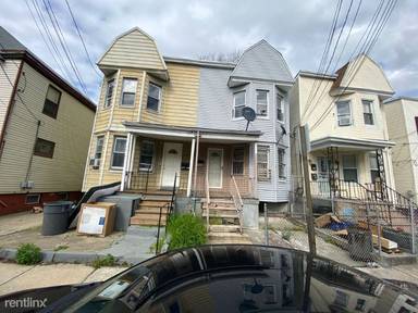 Main picture of 207 Lembeck Ave