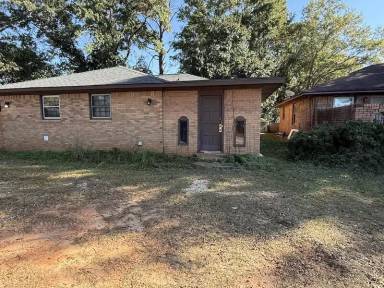 Main picture of 2559 Raccoon Rd