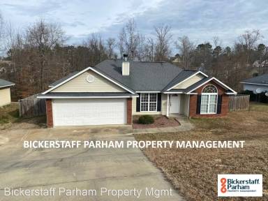 Main picture of 16 Redwood Dr