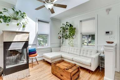 Main picture of 3196 18th St NE