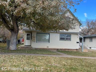 Main picture of 919 12th St
