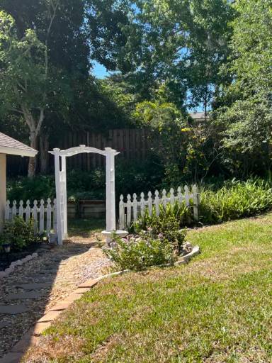 Main picture of 523 Hidden Hollow Dr