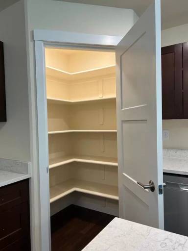 Main picture of 3475 Sandvik St