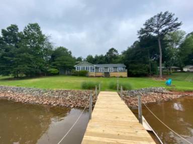 Main picture of 147 Gainswood Dr