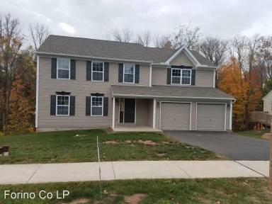 Main picture of 1360 Philip Ave