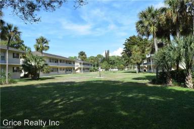 Main picture of Poinciana Condominiums