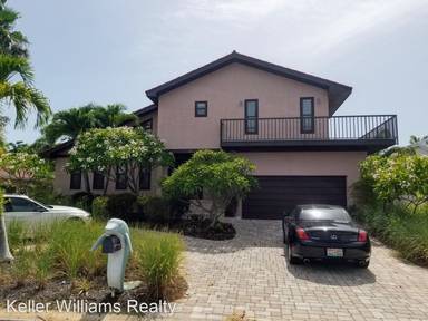 Main picture of 2992 E Vina del Mar Blvd