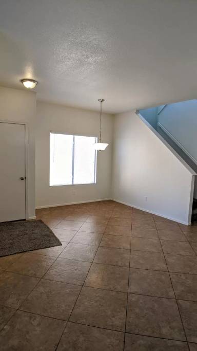 Main picture of 6831 W Aire Libre Ave