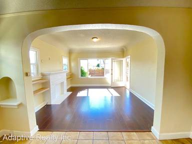 Main picture of 4605 Pickford St