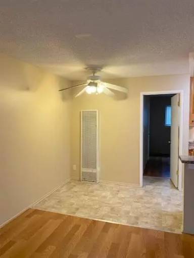 Main picture of 24 W Sonora St