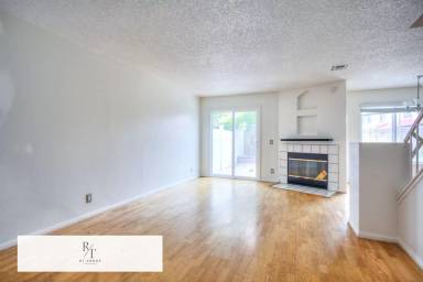Main picture of 13006 Parkview Dr