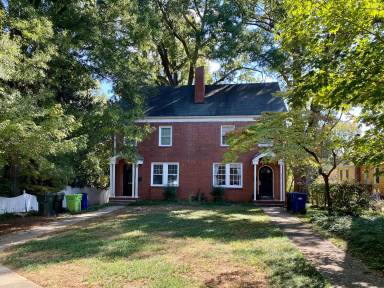 Main picture of 208 Hillcrest Rd