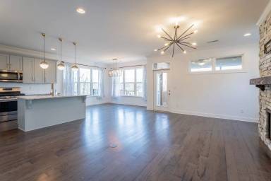 Main picture of 1843 Seven Pines Ln